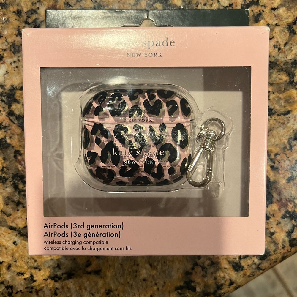 Kate Spade 3rd Generation AirPods case
